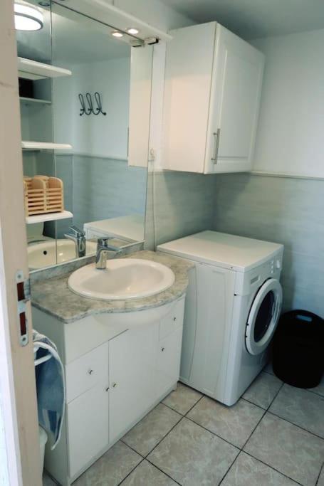 Appartement Coup De Coeur Les Pieds Dans L'Eau Le Barcares Bagian luar foto