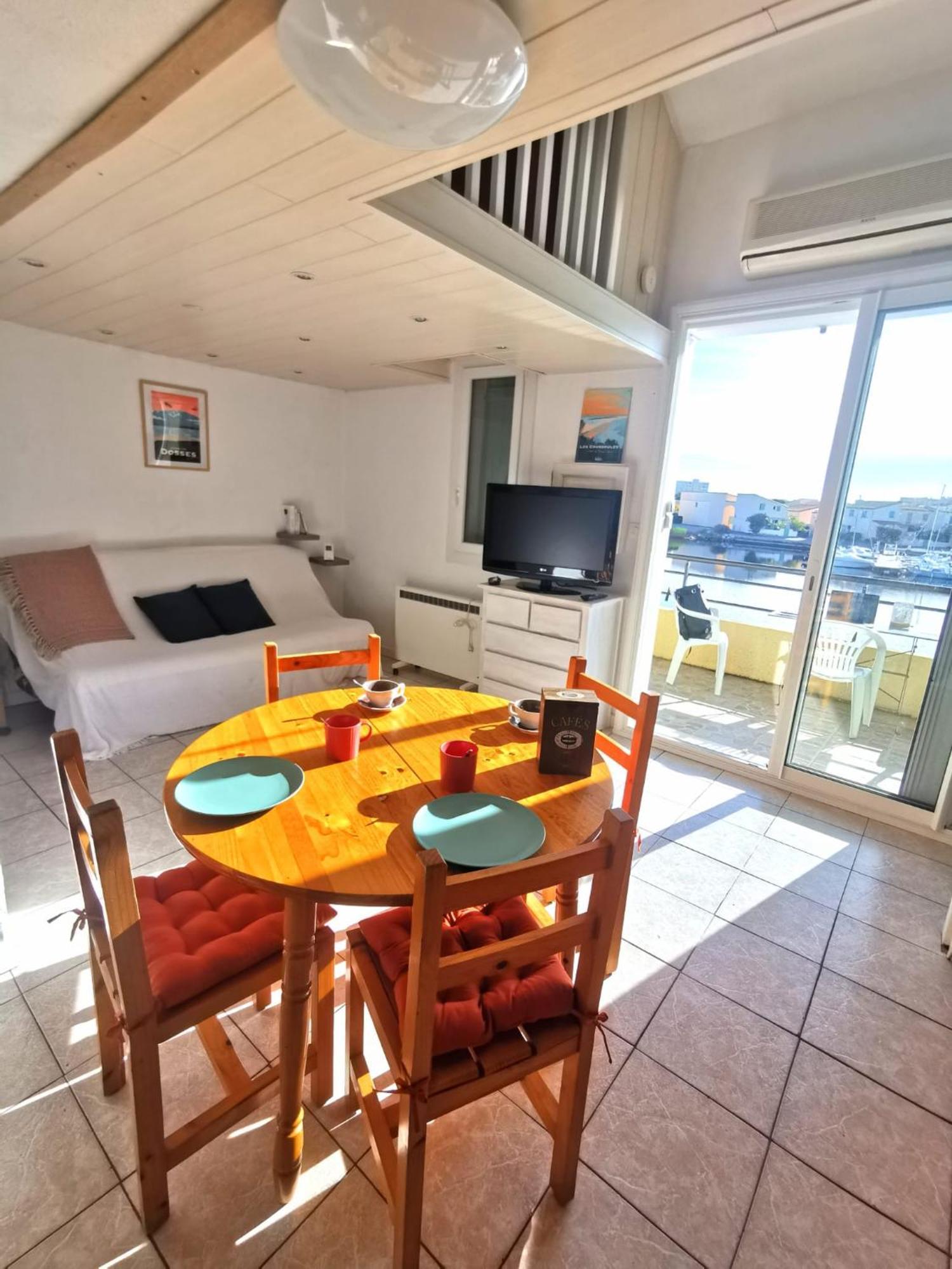 Appartement Coup De Coeur Les Pieds Dans L'Eau Le Barcares Bagian luar foto